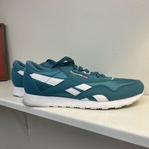 Reebok  Classic Nylon Classic  Sneakers Tennis shoes women’s size 9